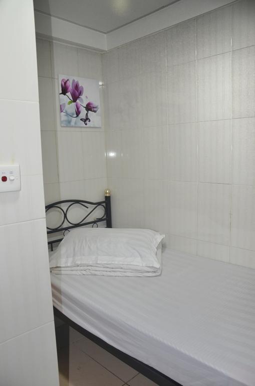 Tai Hao Hostel هونغ كونغ الغرفة الصورة