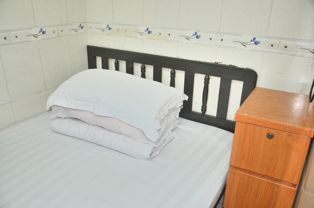 Tai Hao Hostel هونغ كونغ الغرفة الصورة