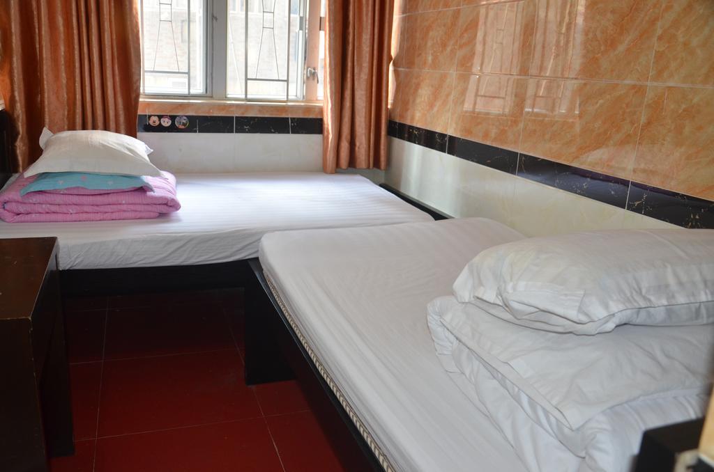 Tai Hao Hostel هونغ كونغ الغرفة الصورة